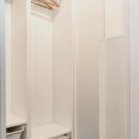 Апартаменты Modern Lambrate - Cozy Stylish Retreat